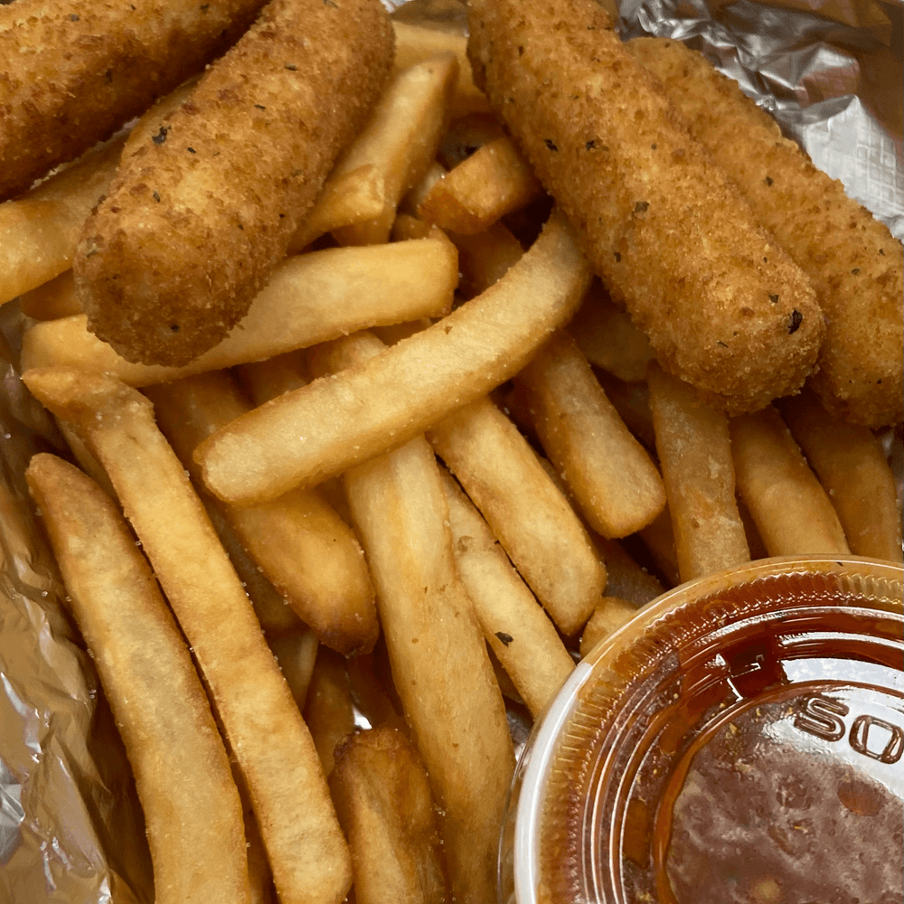 Mozzarella Stix with Fries
