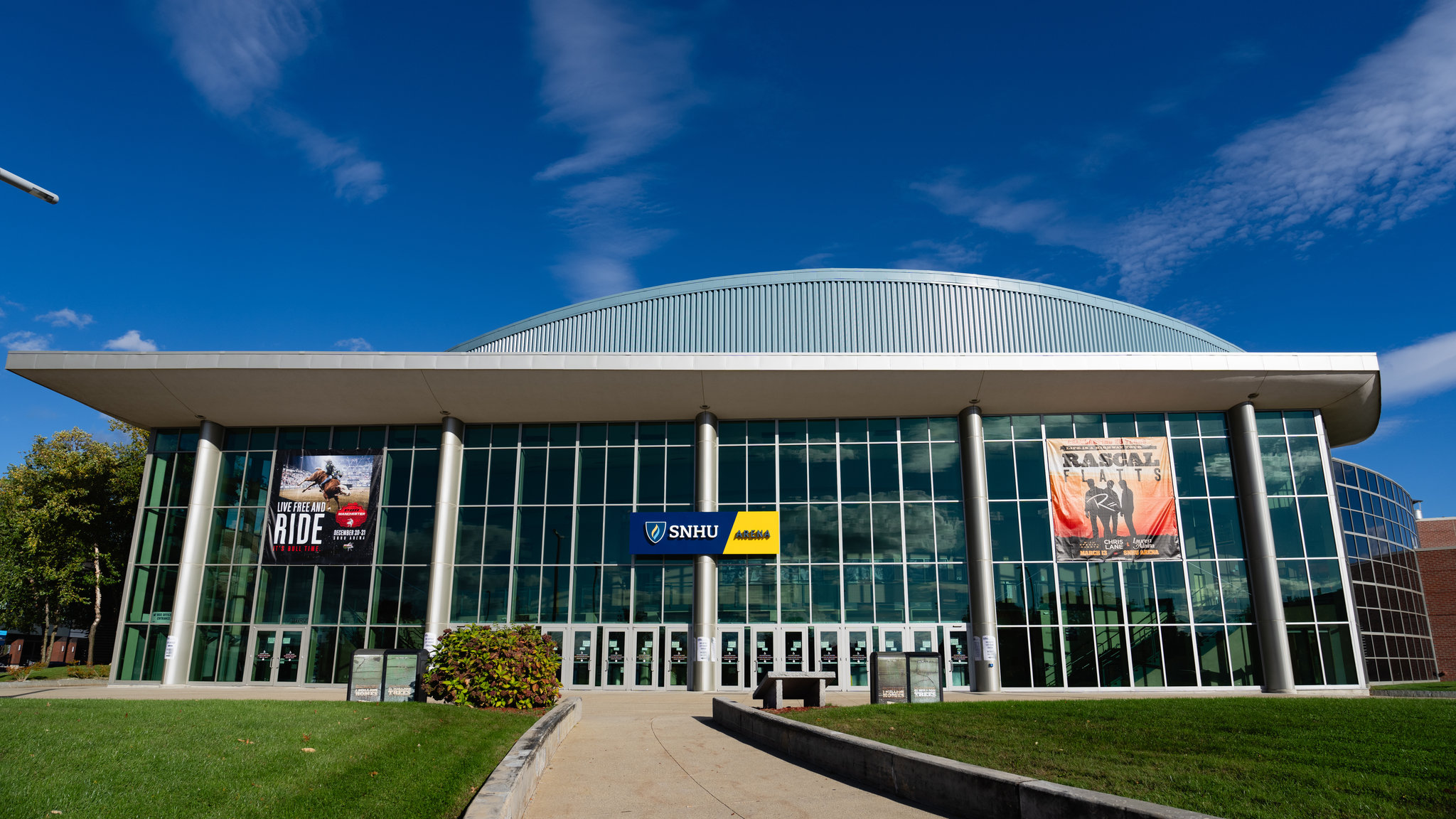 Holiday Inn Express & Suites Manchester-Airport by IHG Image