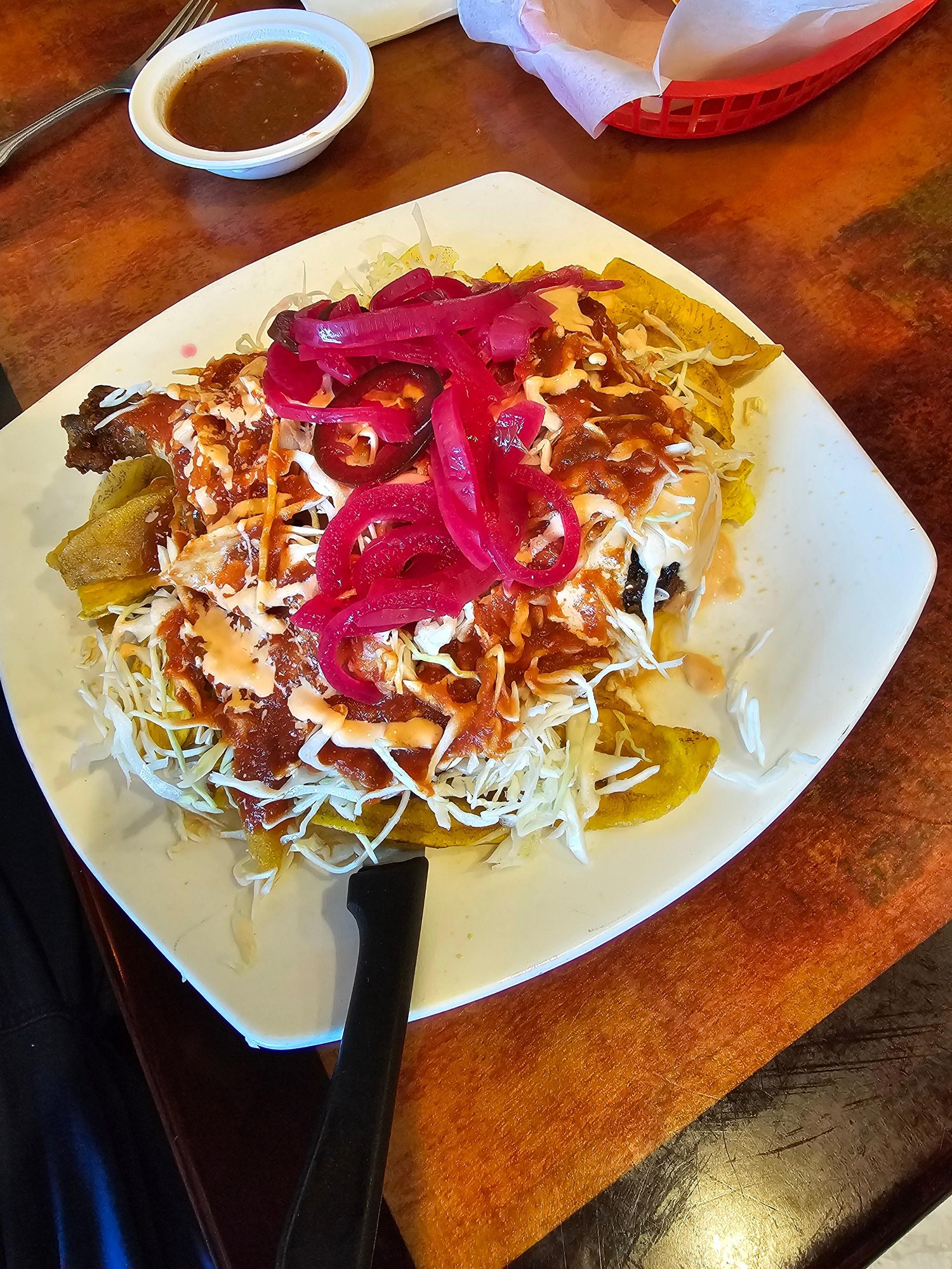 Pollo Con Tajadas