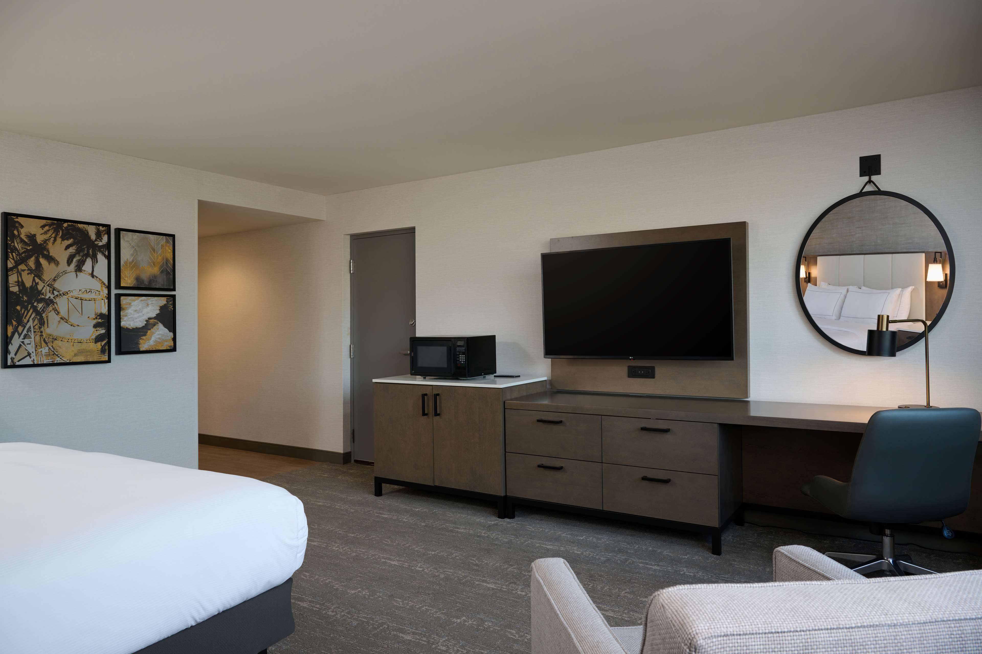 Guest room