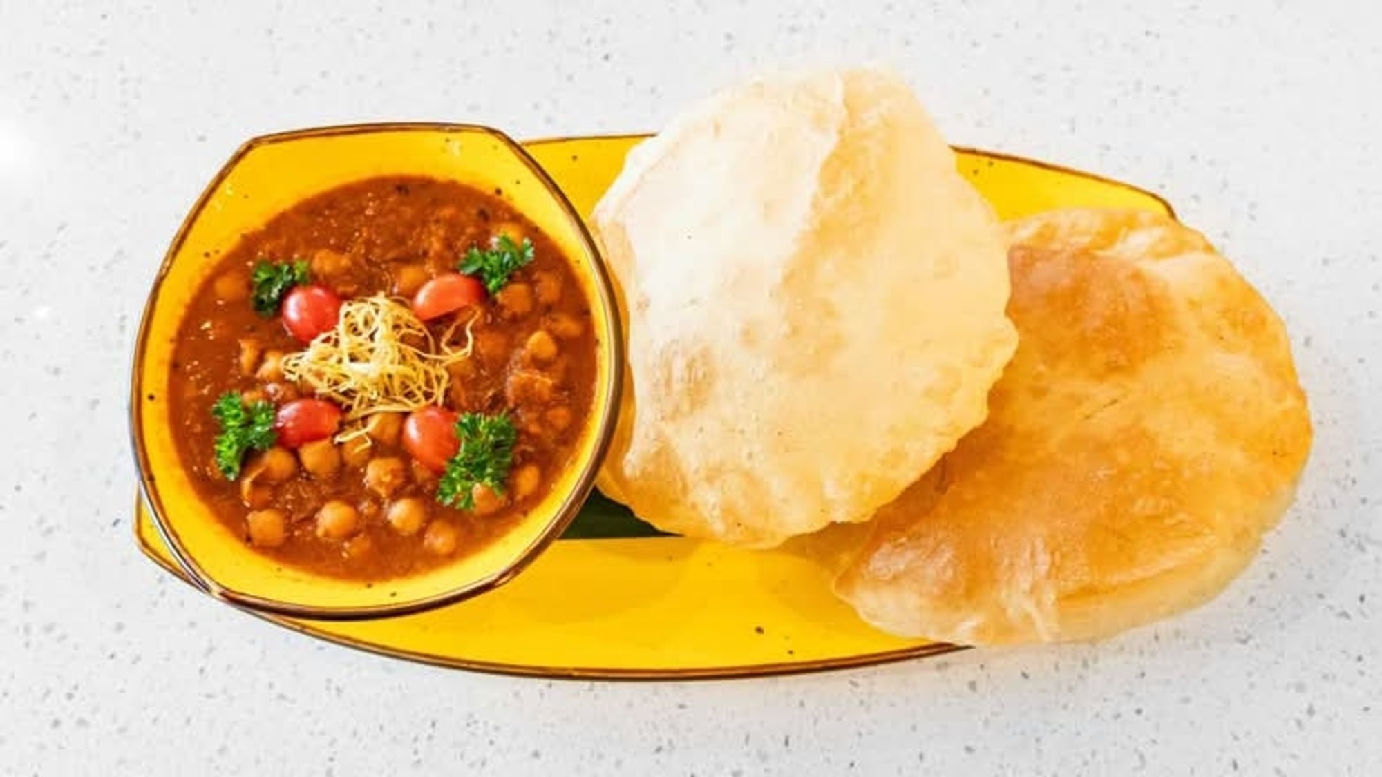 Channa Bhatura
