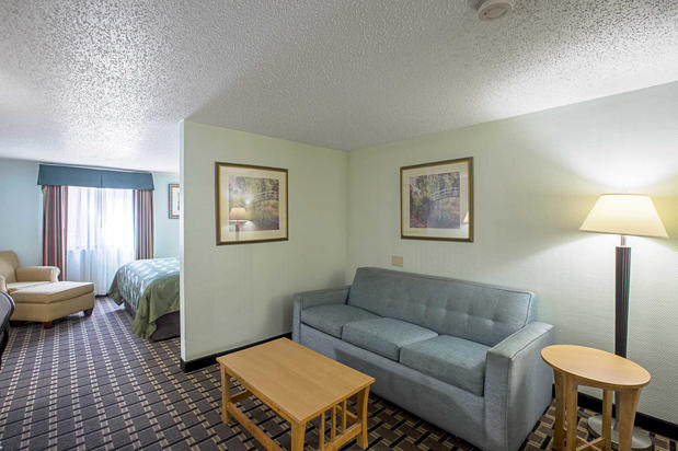 Images Quality Inn & Suites