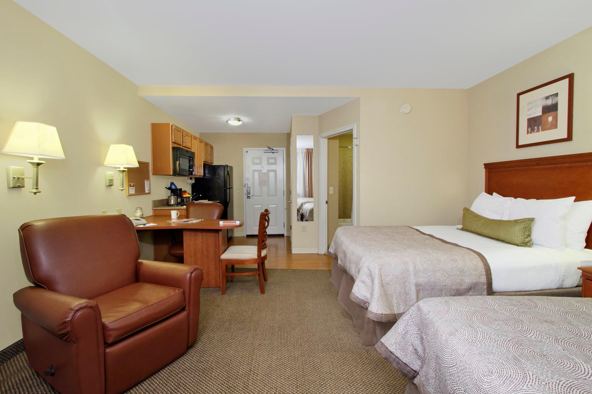 Candlewood Suites Norfolk Airport Photo