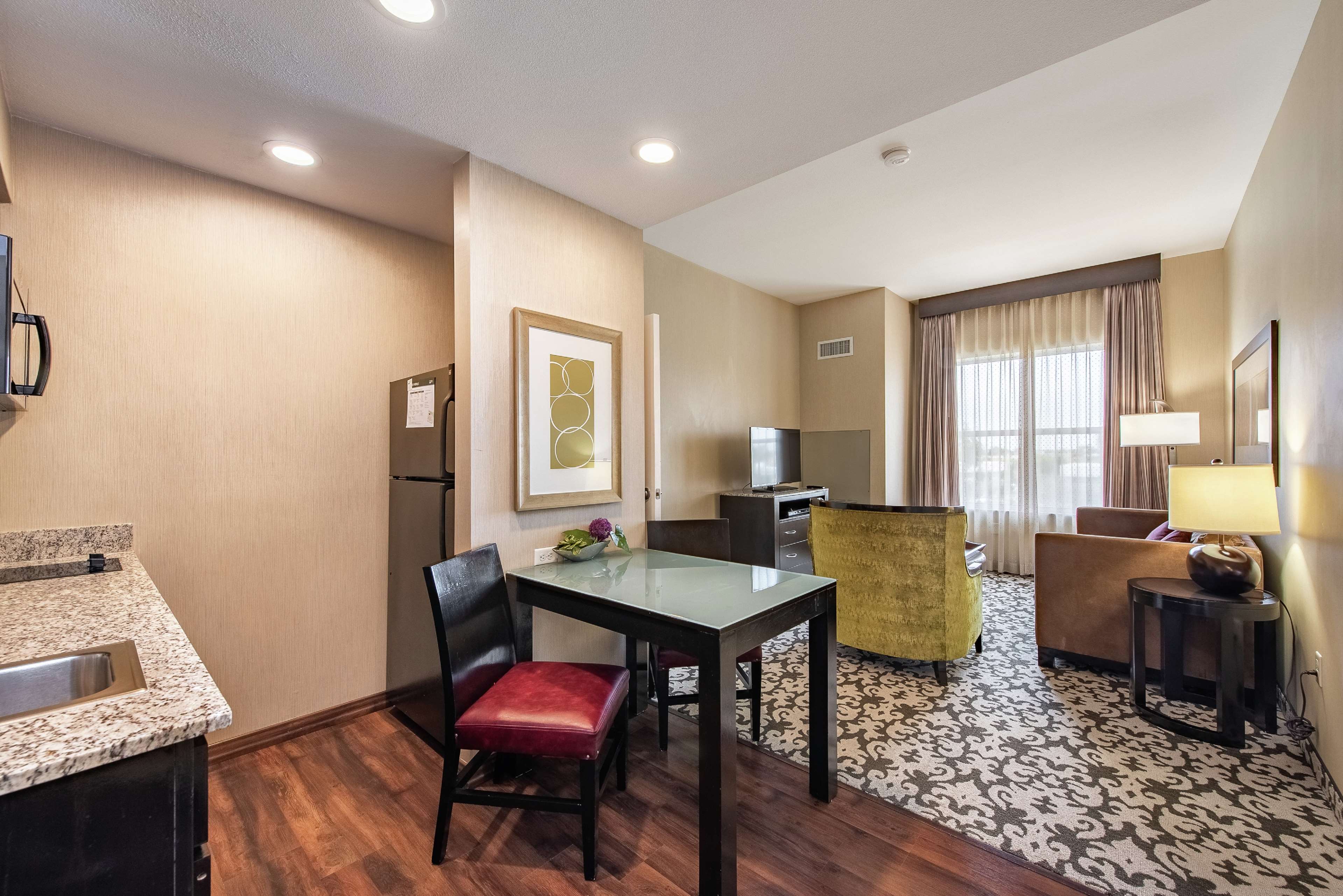 Guest room