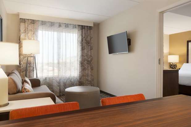Images Embassy Suites by Hilton Oklahoma City Downtown Medical Center