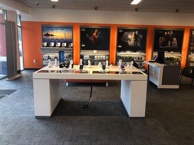 AT&T Store Photo