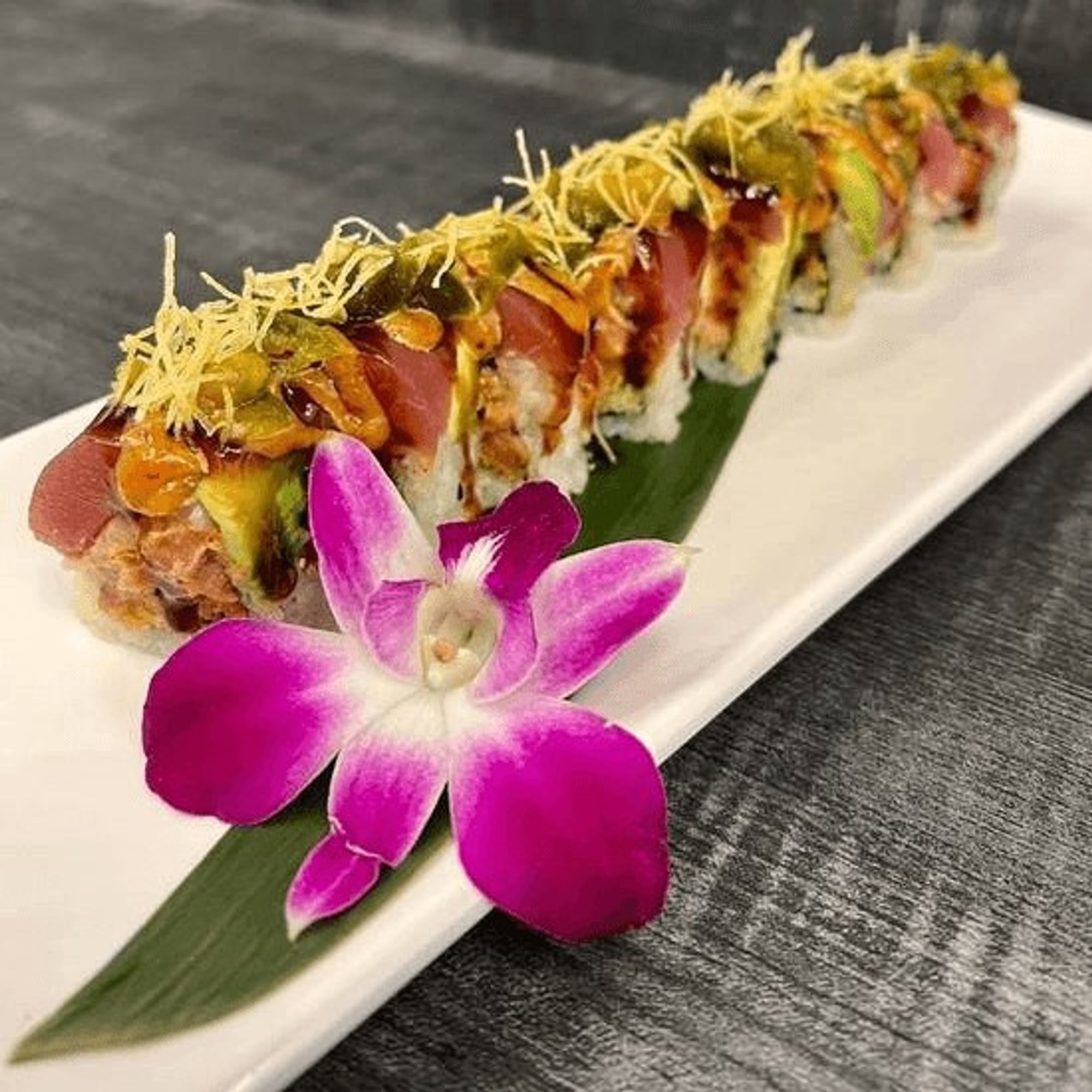 Tuna Lover Roll (8pc)