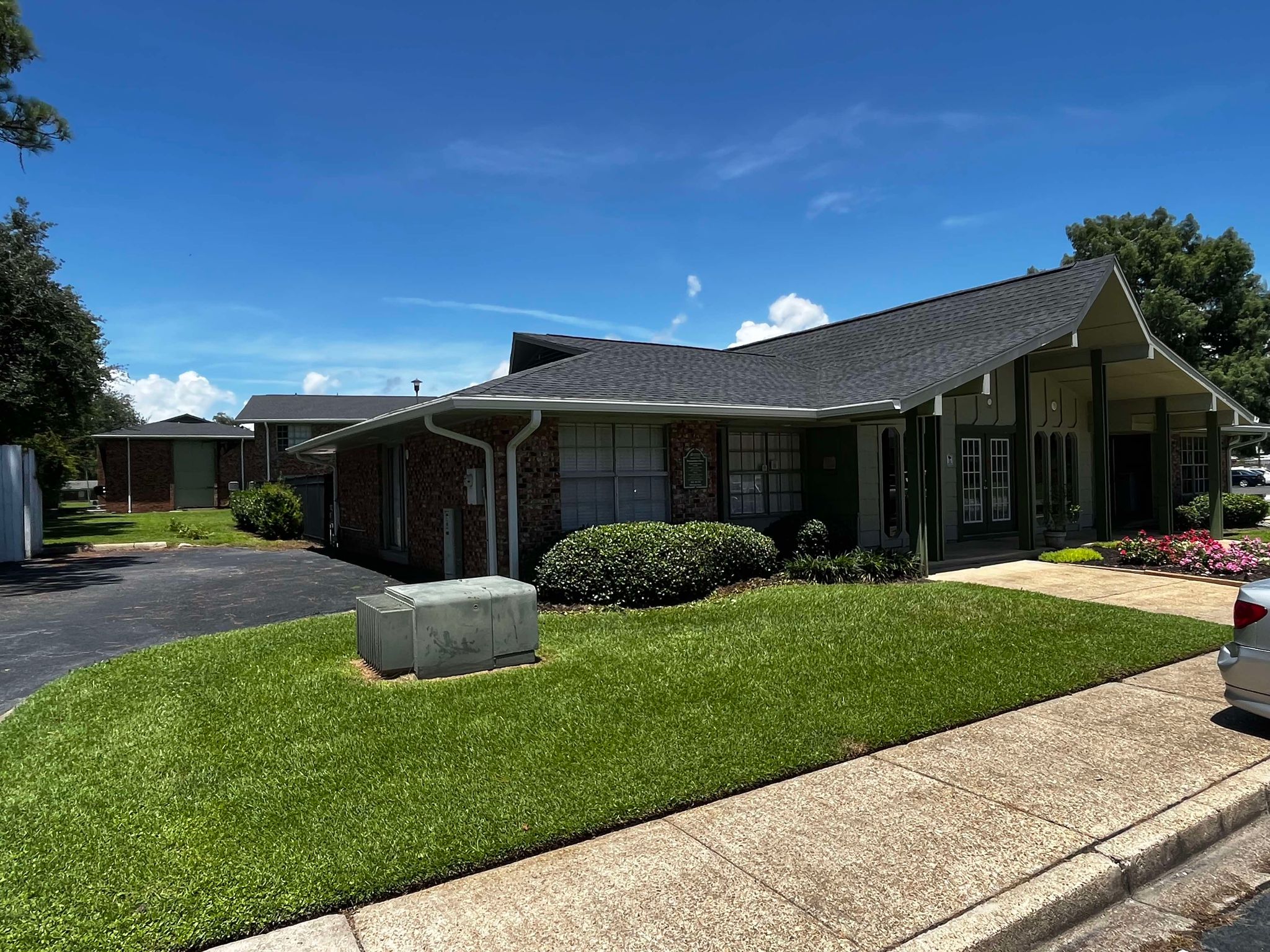 Southern Gutters LLC Image