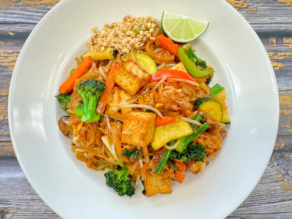 VEGAN PAD THAI - SUNDAY SET