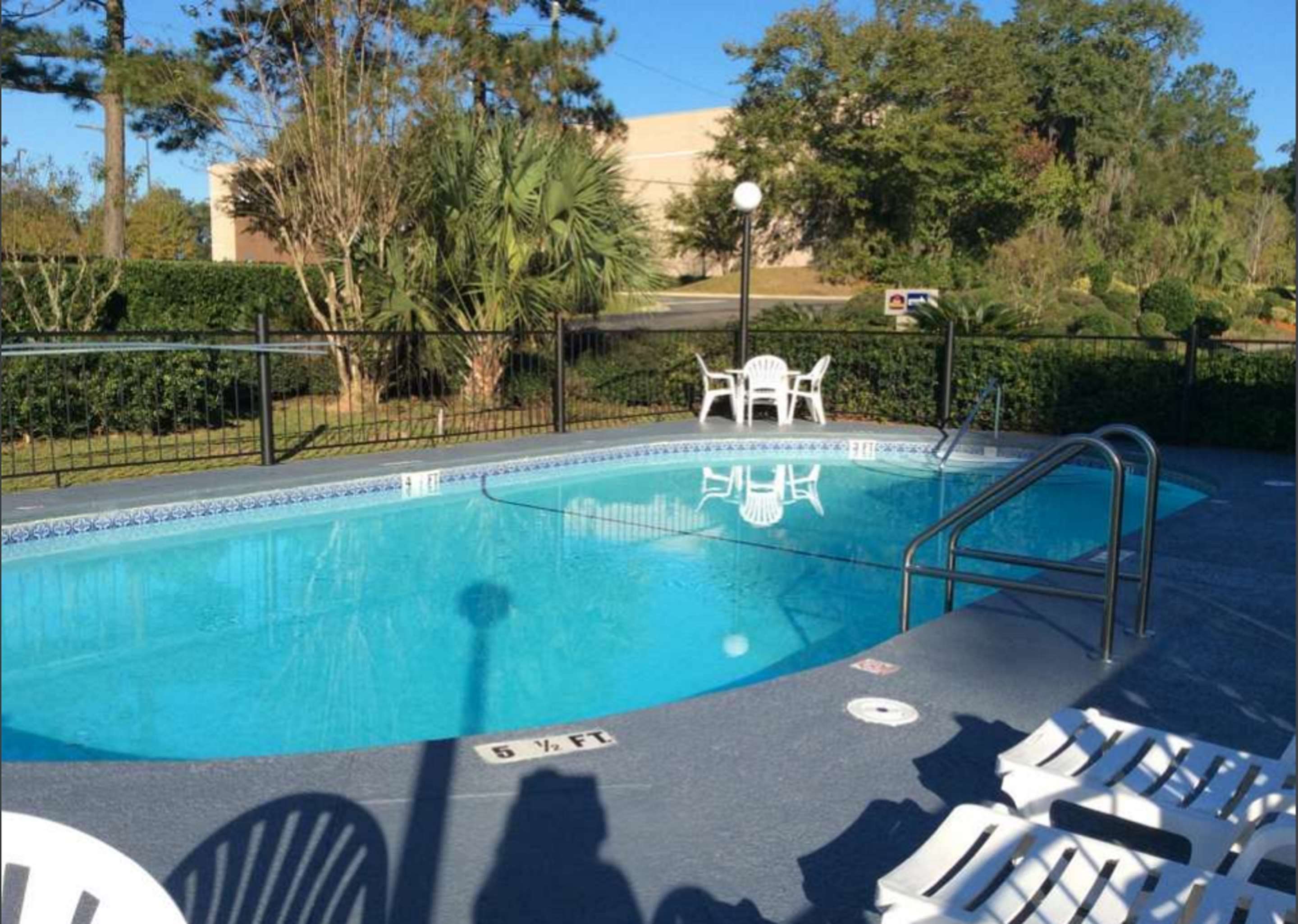 Best Western Tallahassee-Downtown Inn & Suites Photo