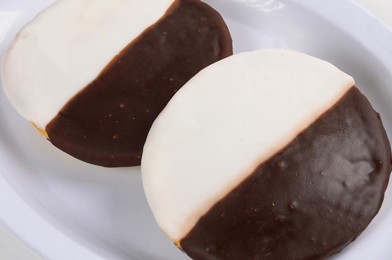 Siegel's Bagelmania Airport Image