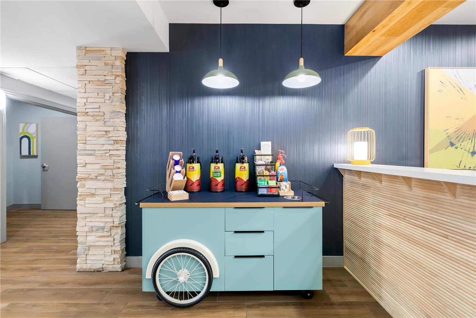 Spark by Hilton Redlands Image