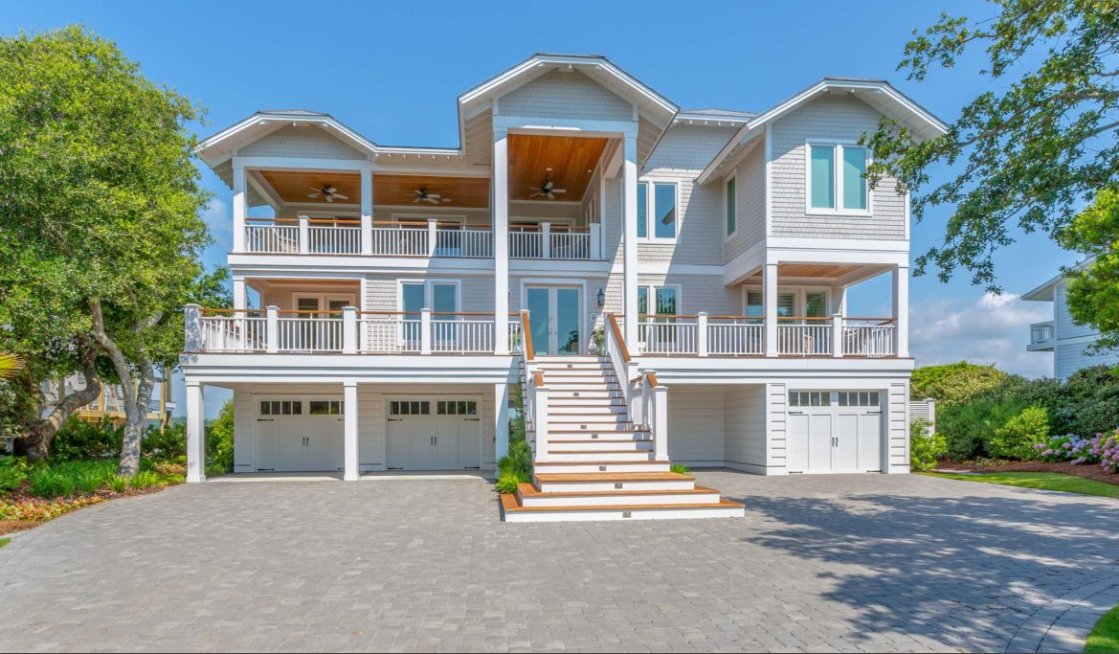 Old Fort Building LLC Logo