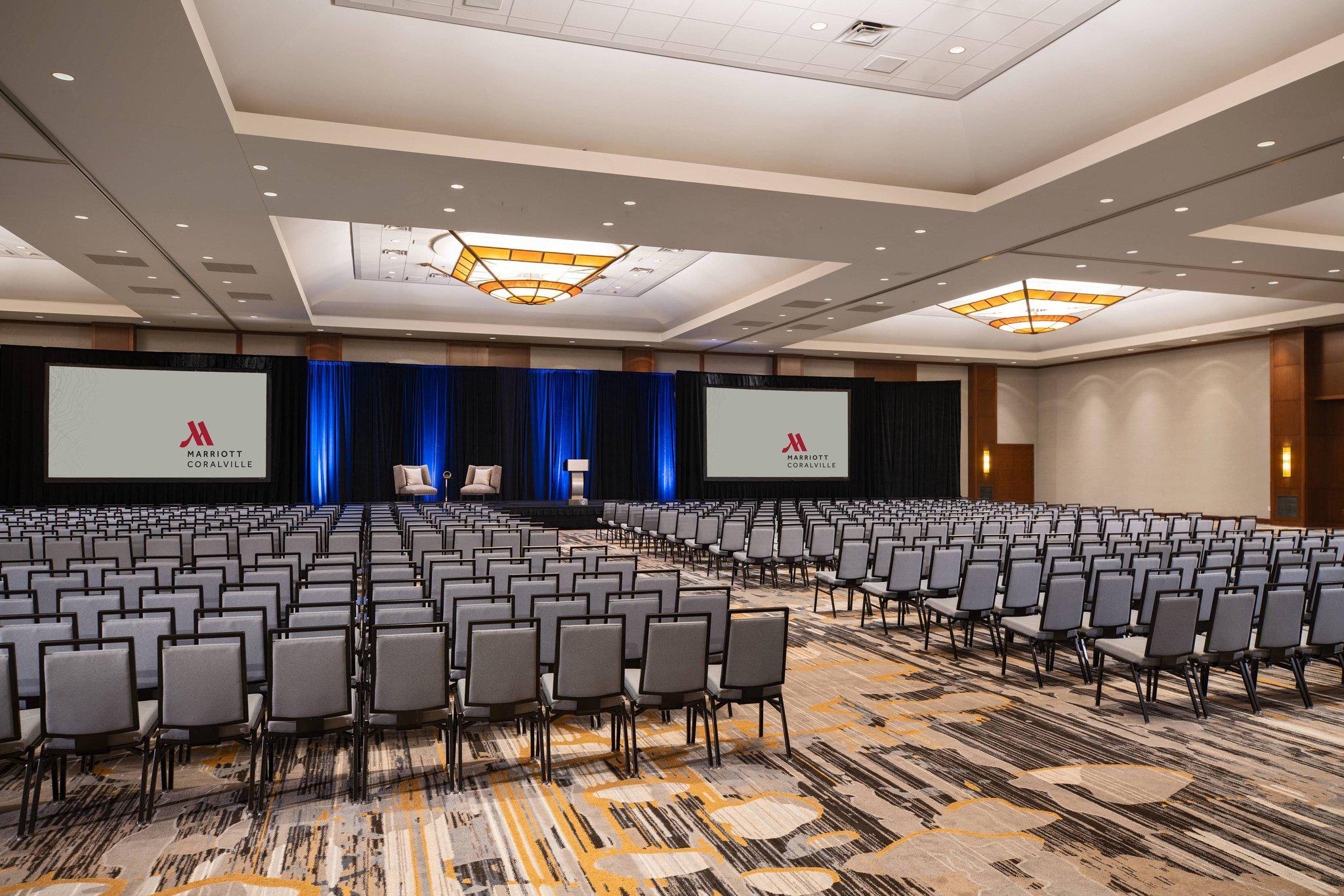 Coralville Marriott Hotel & Conference Center Photo