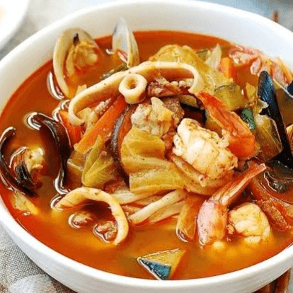 Jjamppong soup