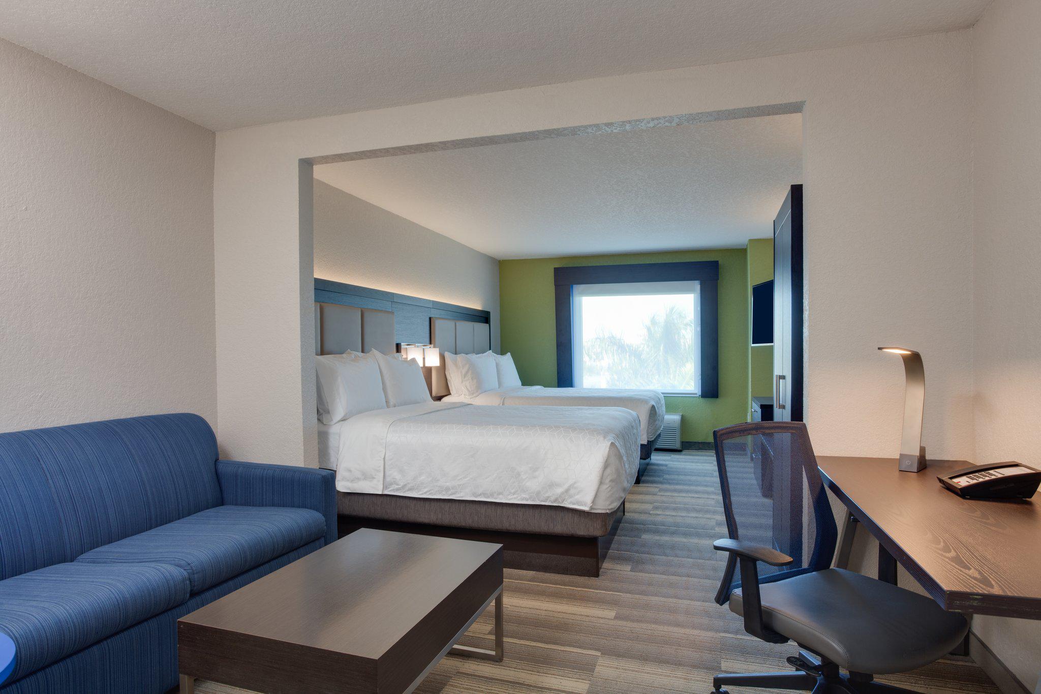 Holiday Inn Express & Suites Ft. Lauderdale Airport/Cruise Photo