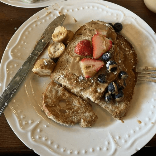 French Toast & Berries