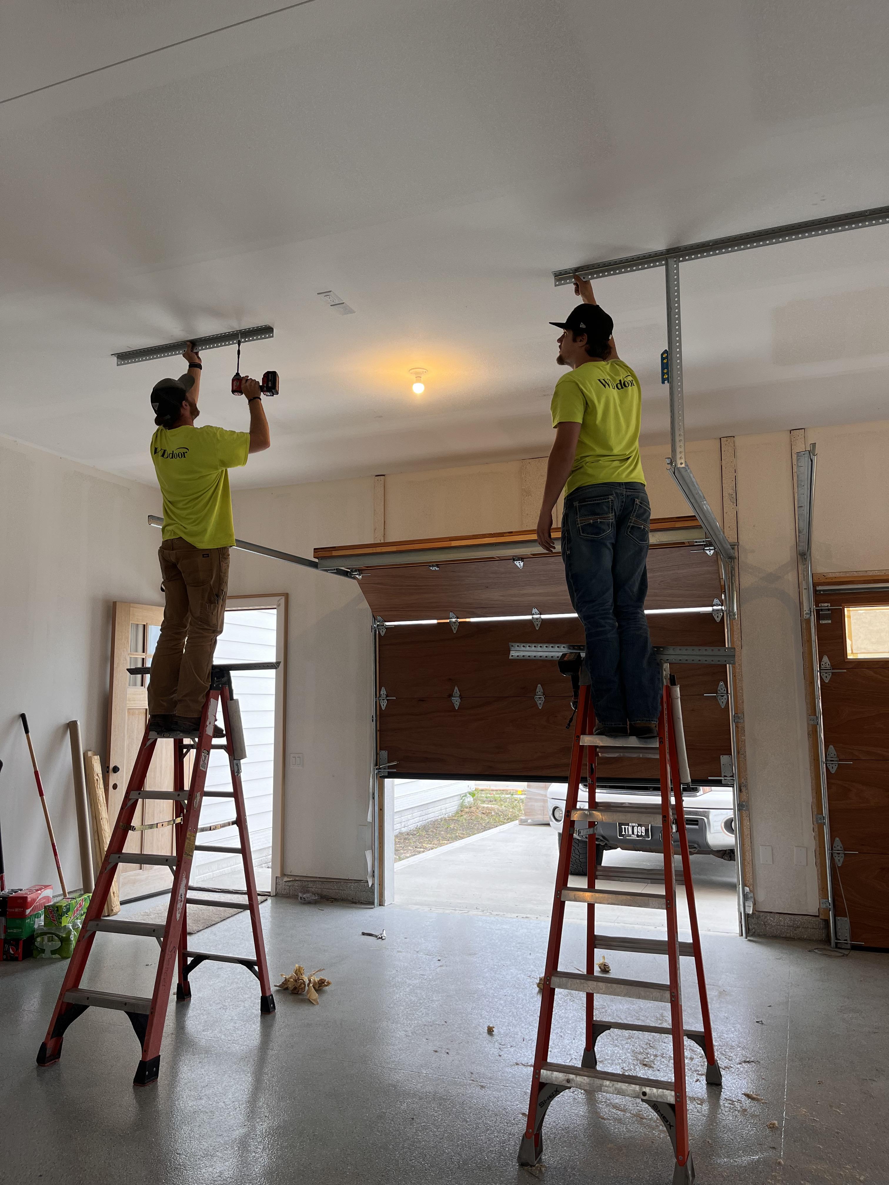 WD Door Garage Doors & Openers of Omaha