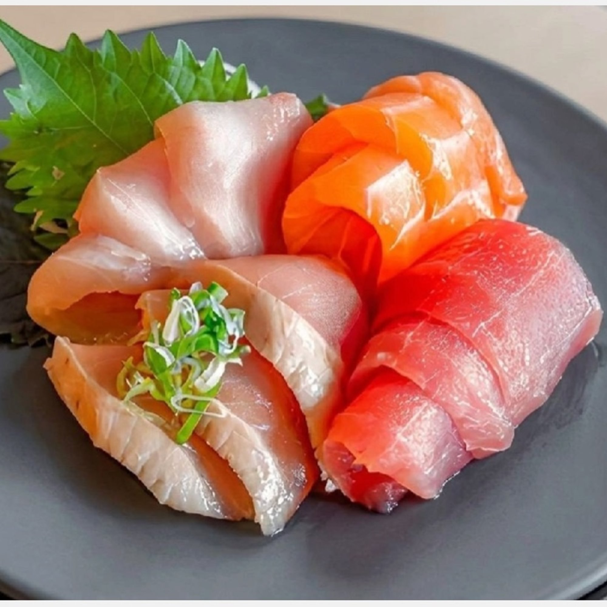 Deluxe Sashimi