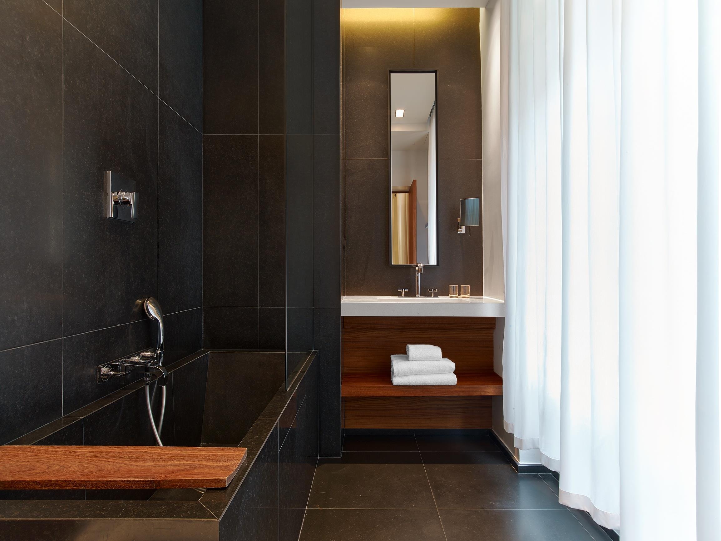 Images Le Metropolitan, a Tribute Portfolio Hotel, Paris