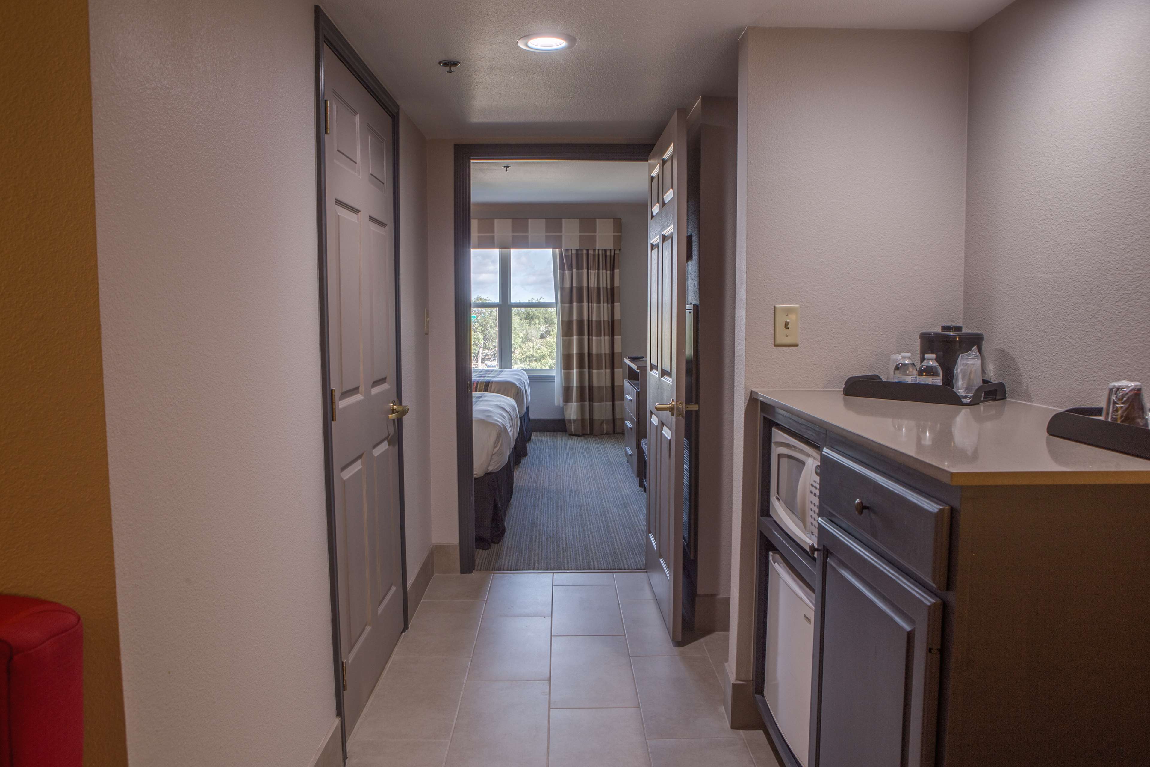 Country Inn & Suites by Radisson, Harlingen, TX Photo