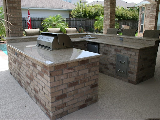 Backyard Pool Specialists: BPS Pools Image