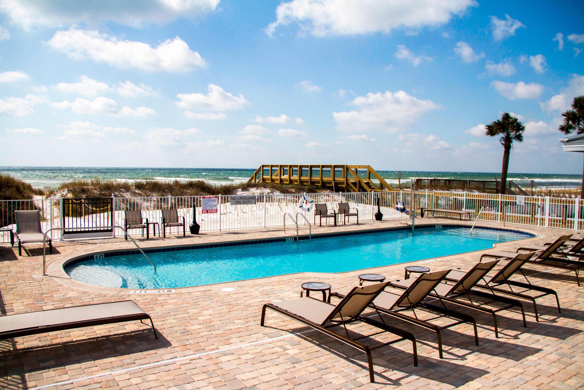 Courtyard by Marriott Fort Walton Beach-West Destin Photo