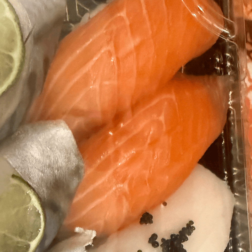 Salmon Nigiri