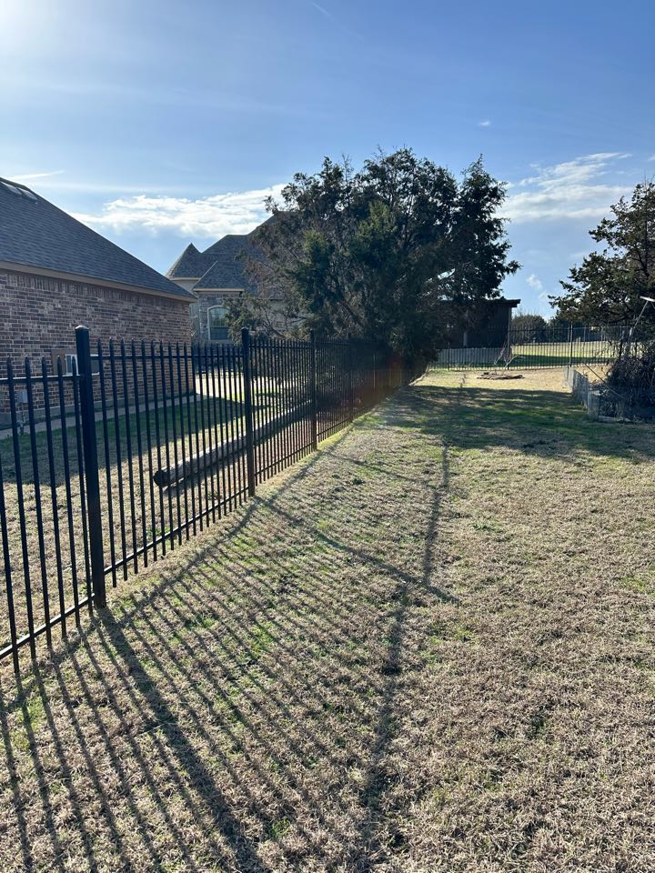 Top Rail Fence Fort Worth Image