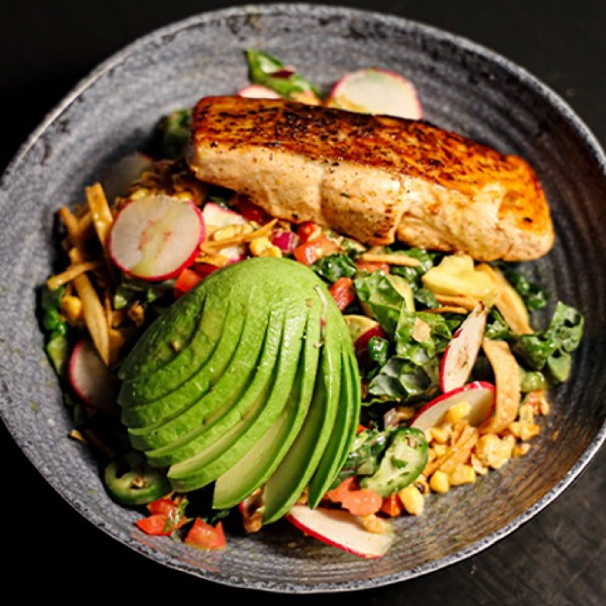 Grilled Salmon Salad
