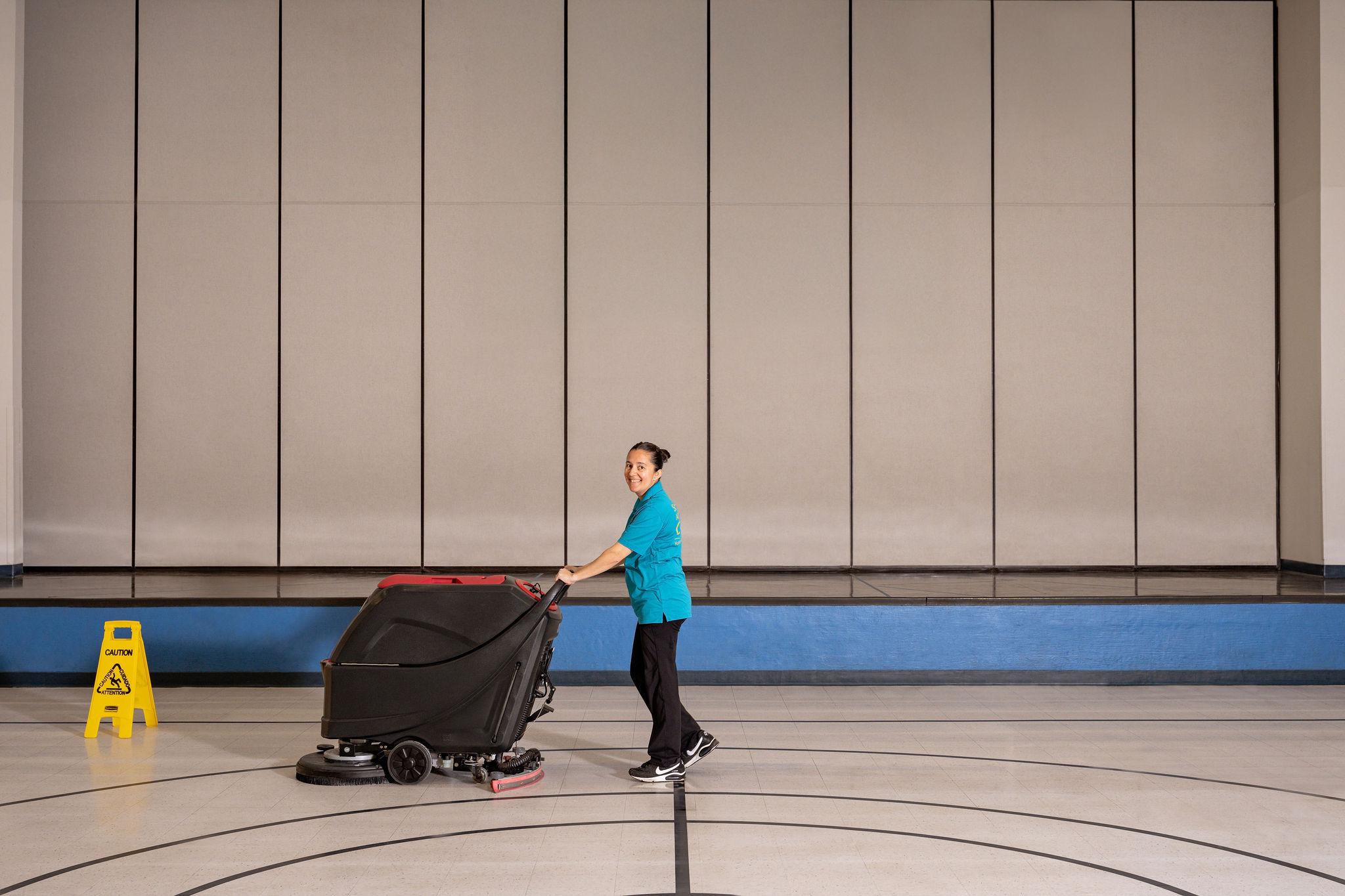 Oranje Commercial Janitorial in Phoenix Image