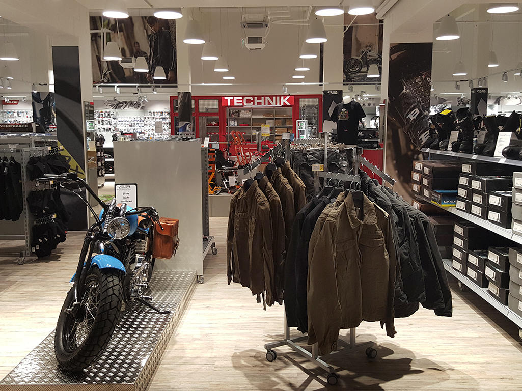 Bilder POLO Motorrad Store Salzburg