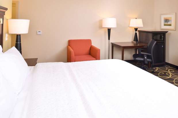 Images Hampton Inn Omaha Midtown-Aksarben Area