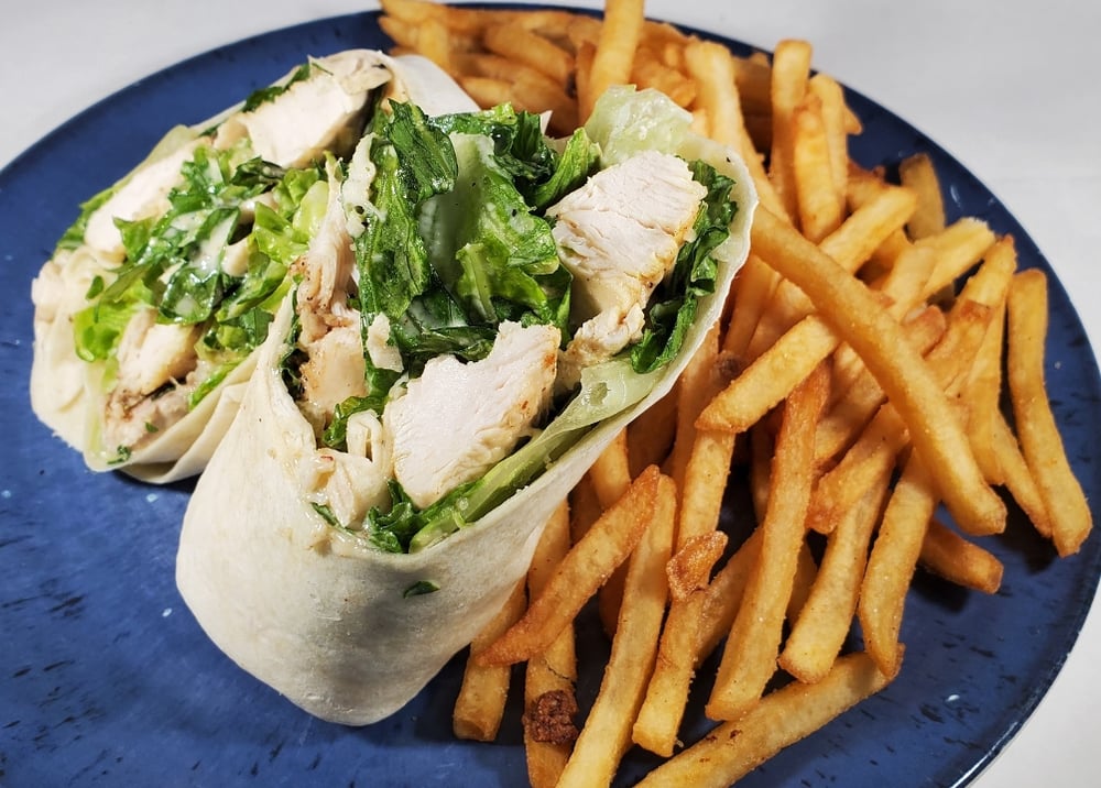 CHICKEN CEASAR WRAP