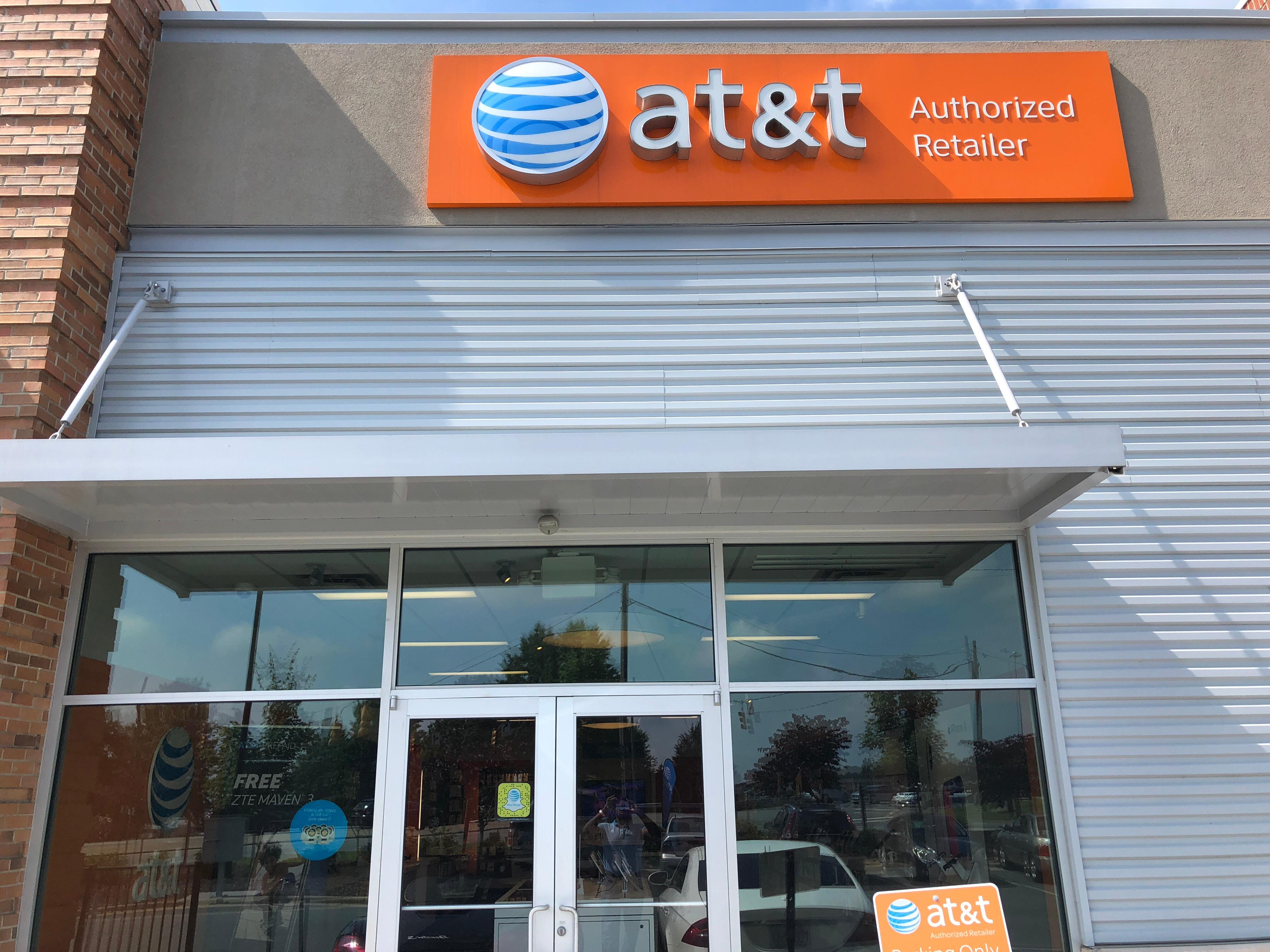 AT&T Store Photo