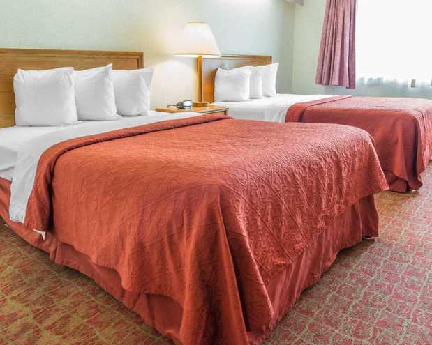 Images Quality Inn Royle