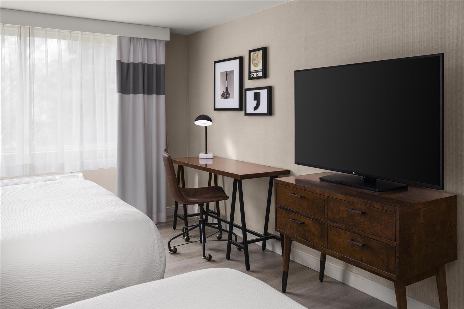 Best Western Premier Plainview-Long Island Hotel Image