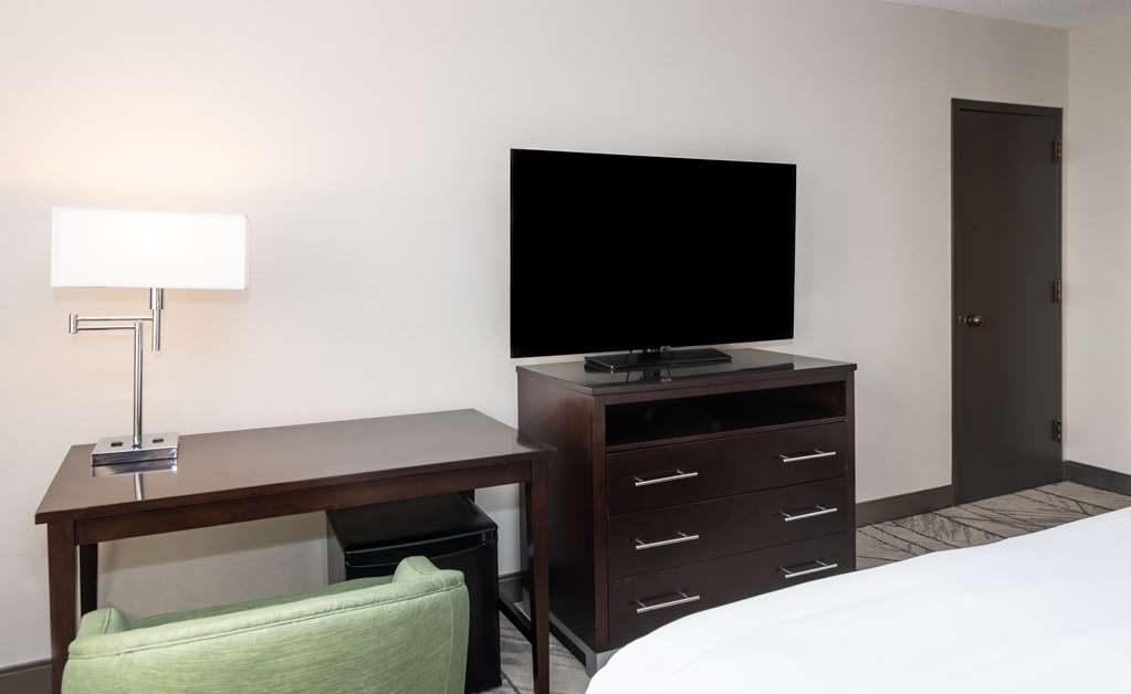 DoubleTree by Hilton Newark Penn Station Image
