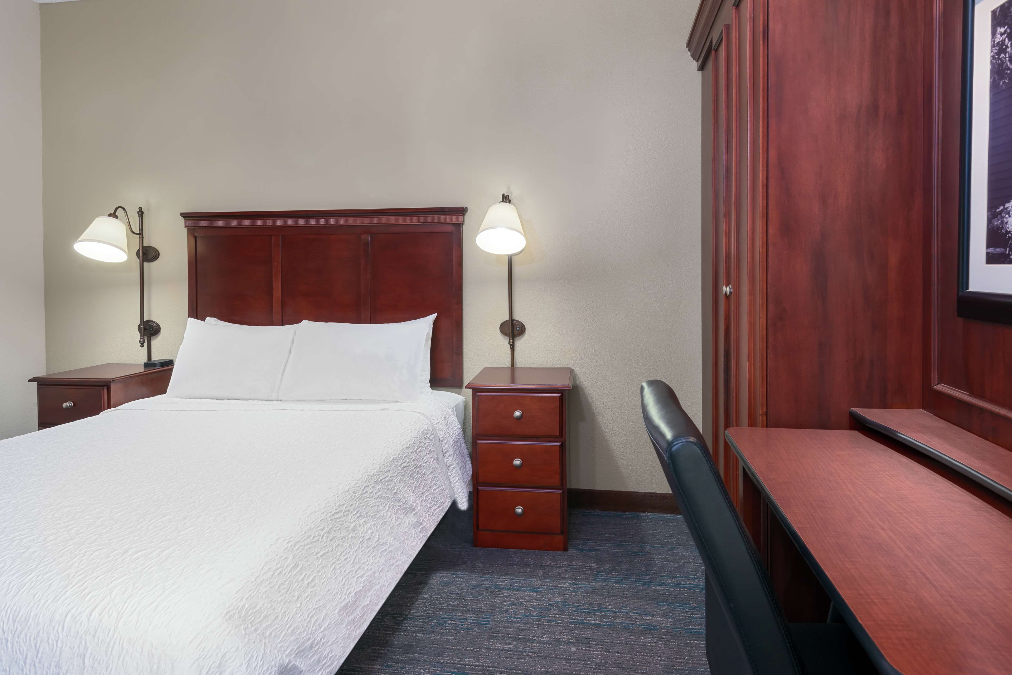 Hampton Inn Indianapolis-South Photo