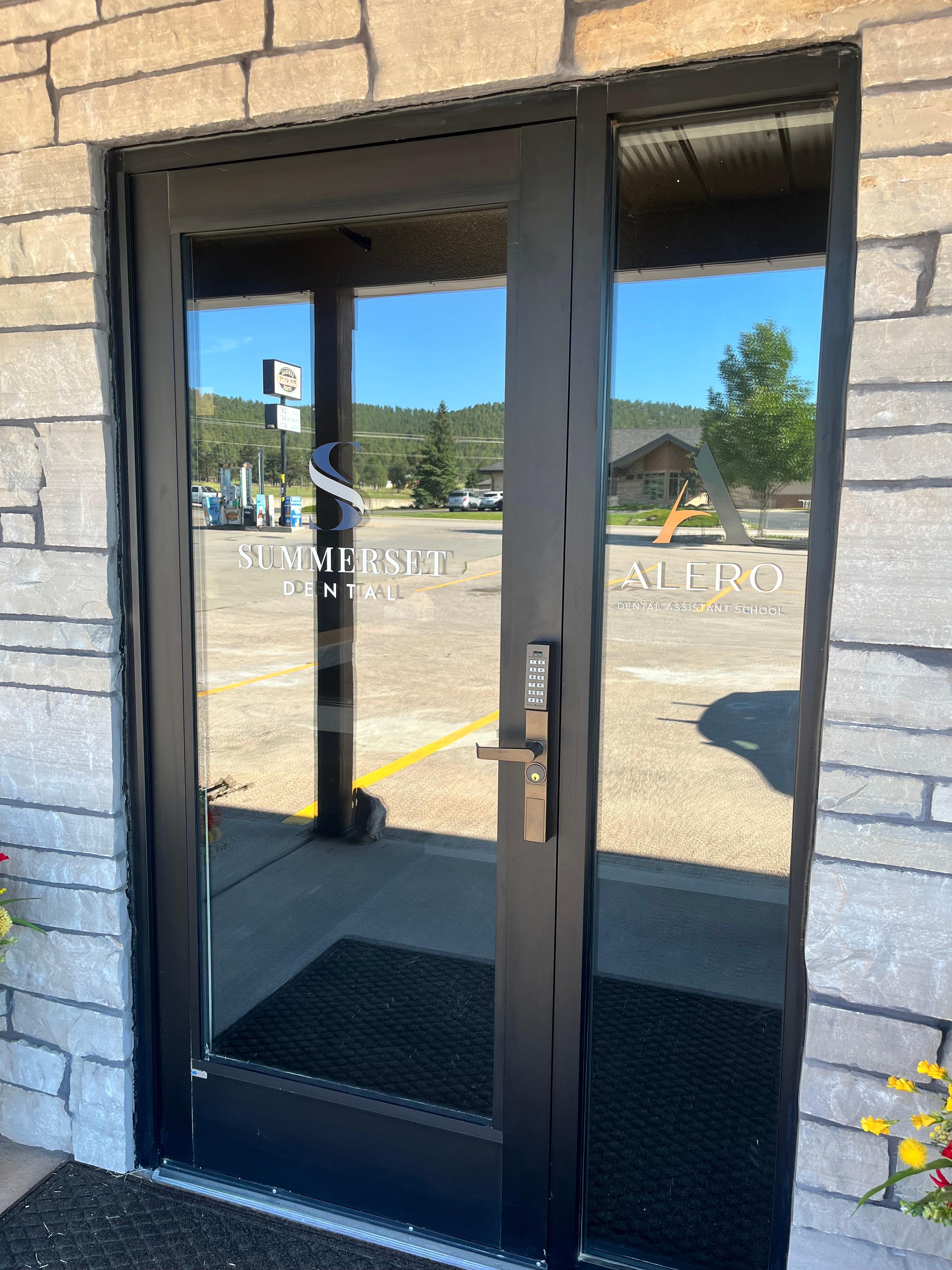 Alero Dental Assistant School in Summerset