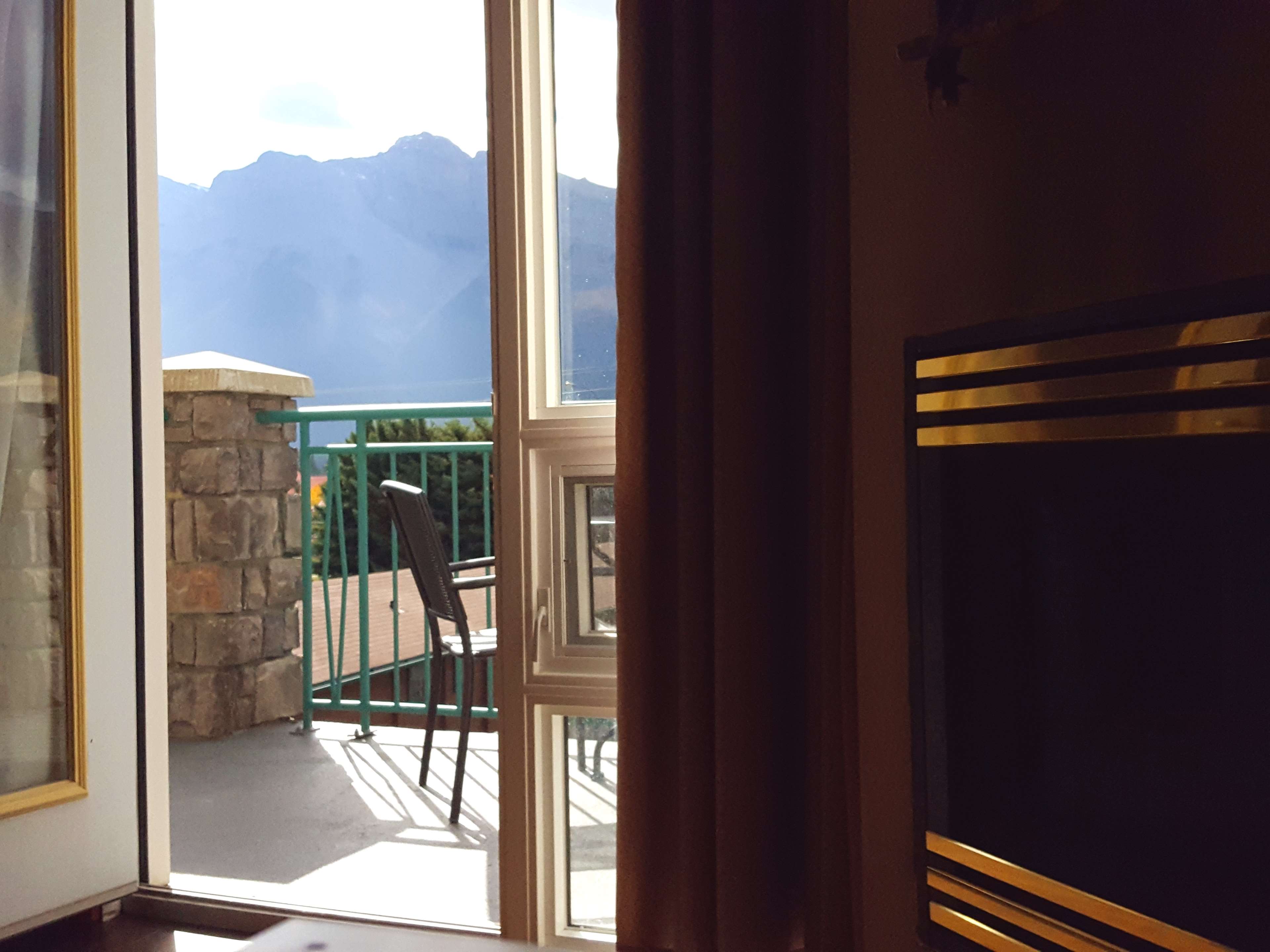 Images Best Western Pocaterra Inn