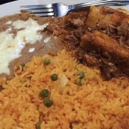 I. Two Tamales with Chile con Carne Combination