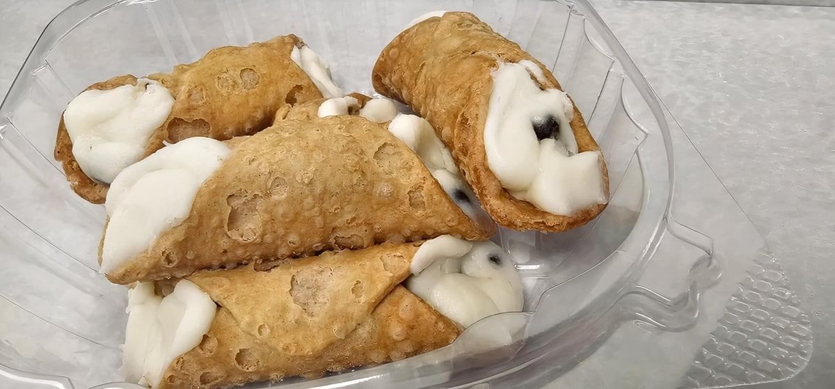 Cannolis