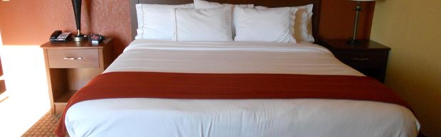 Images Holiday Inn Express & Suites Hazard