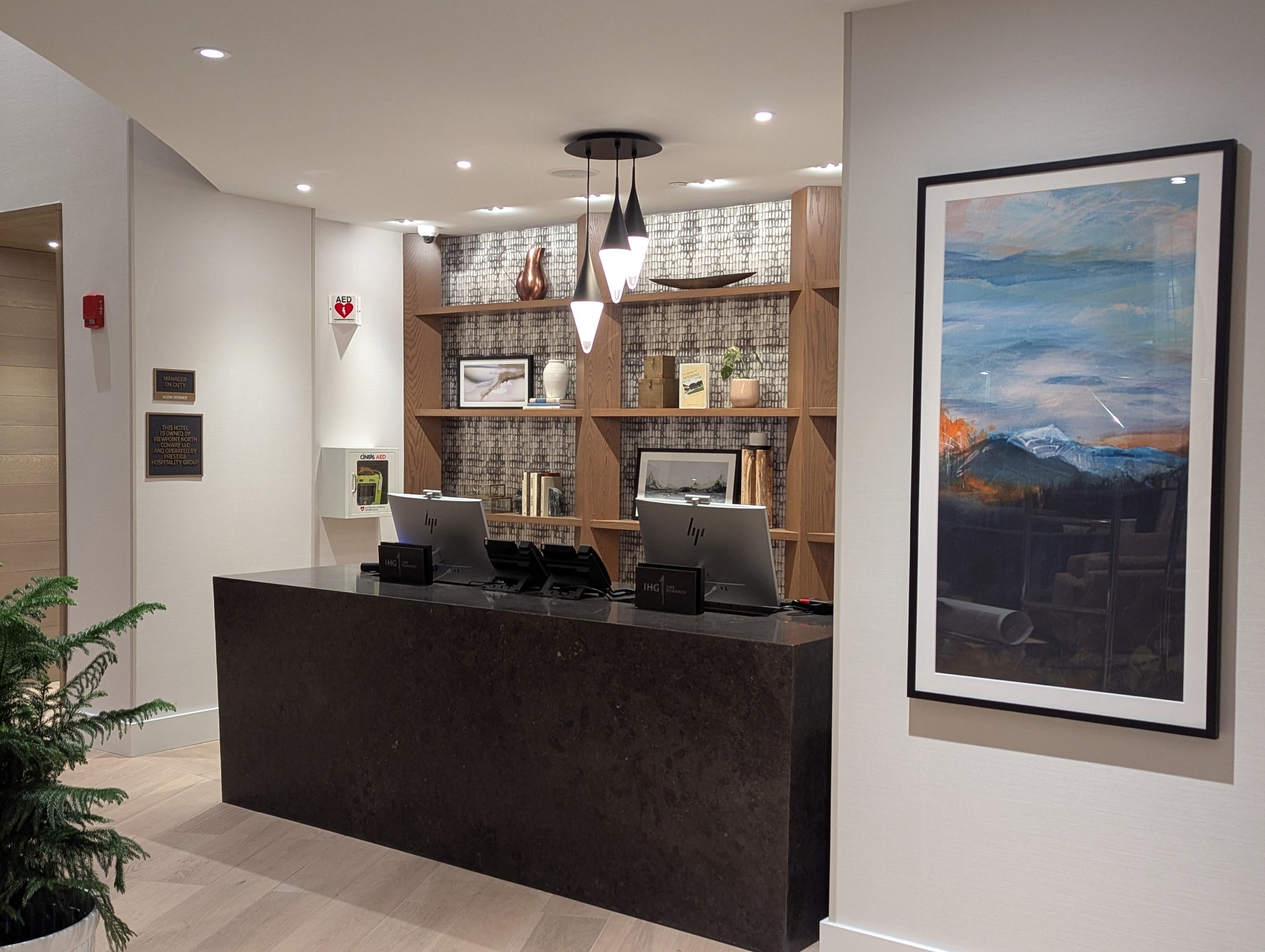 Hotel Indigo North Conway by IHG Image