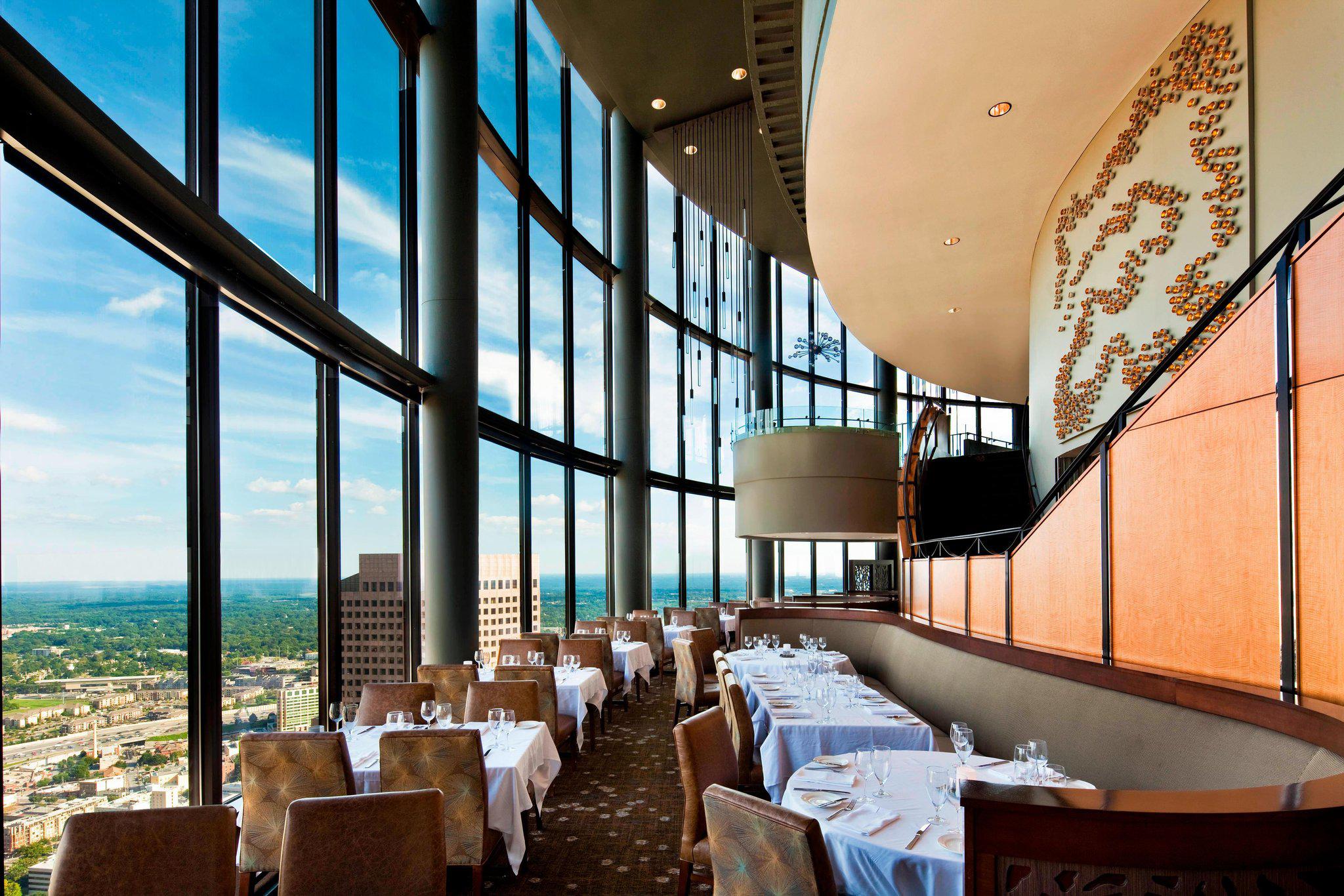 The Westin Peachtree Plaza, Atlanta Photo