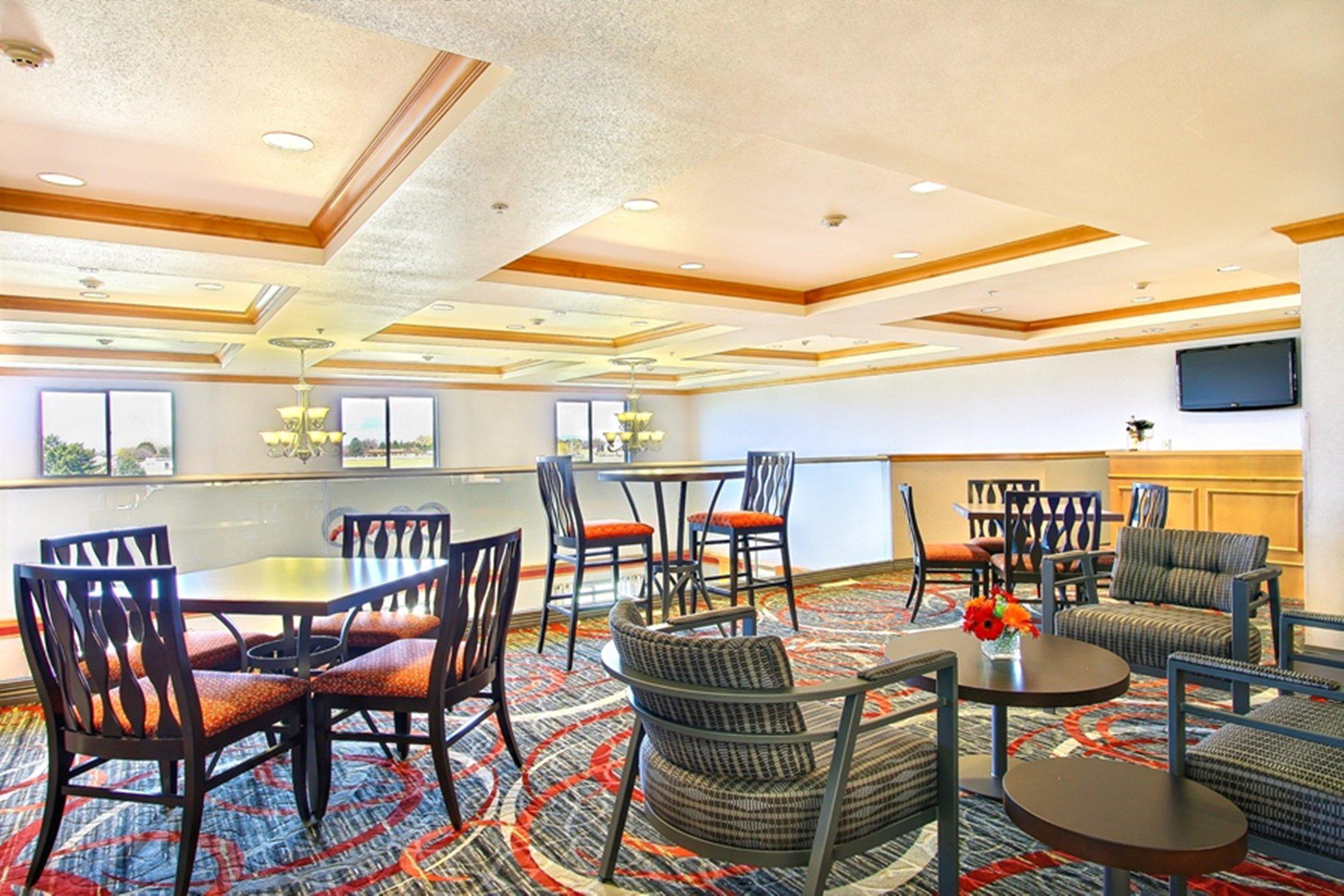 Holiday Inn Express & Suites Boise West - Meridian Photo