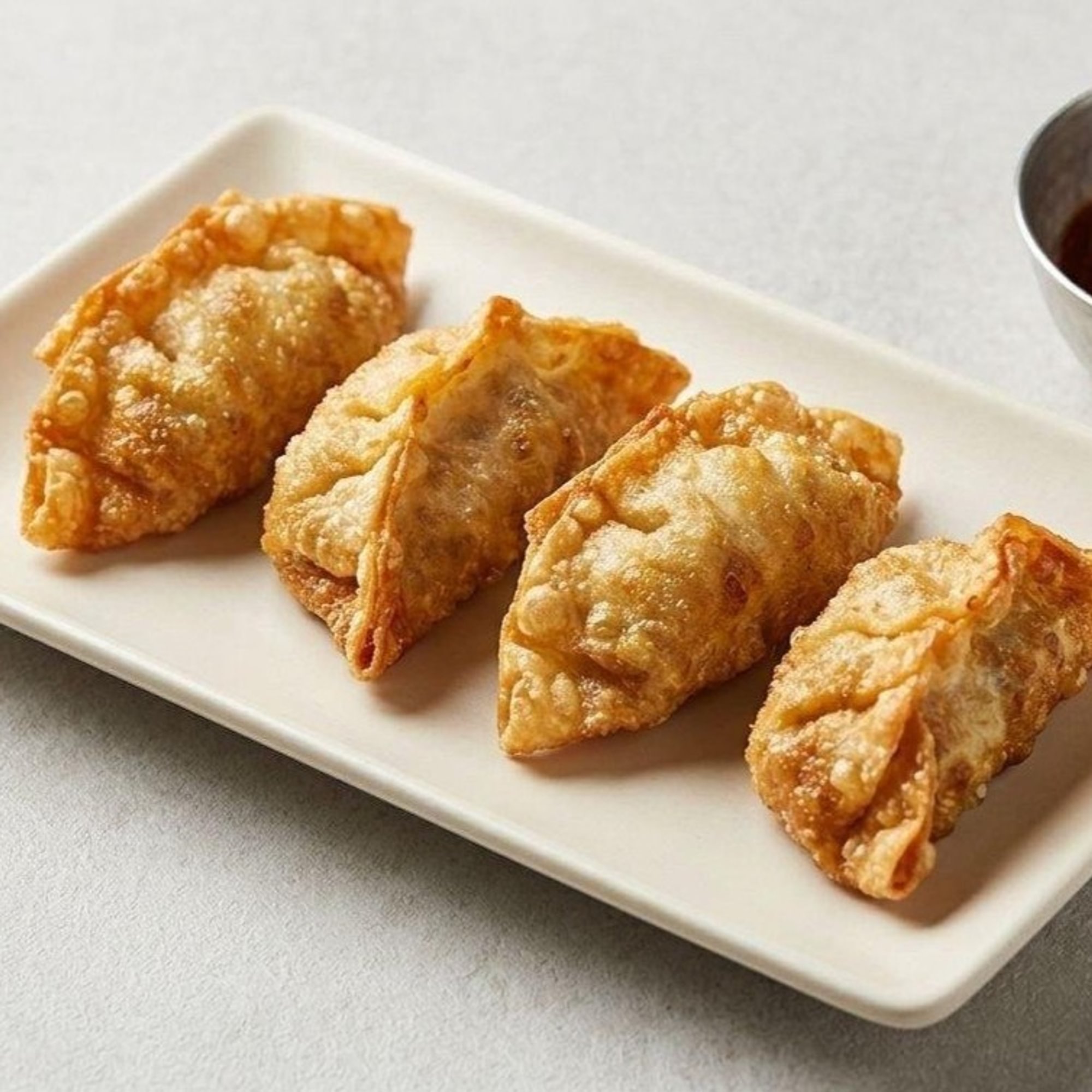 Fried Dumplings (4 Pieces)