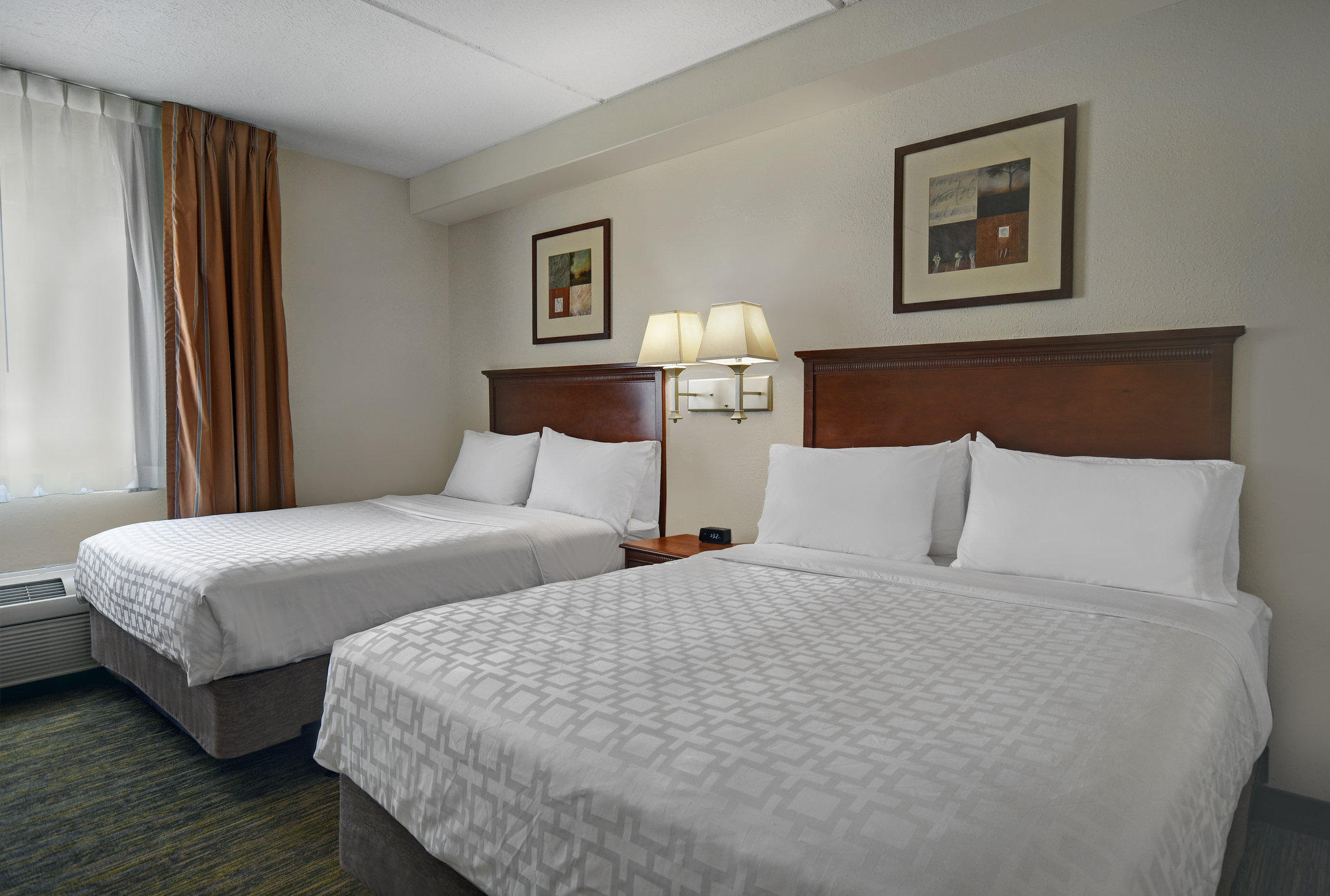 Candlewood Suites Columbia-Ft. Jackson Photo