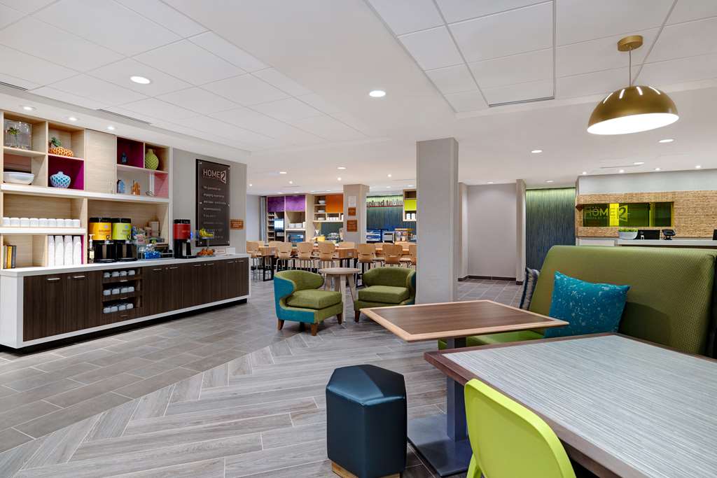 Home2 Suites by Hilton Redding Image